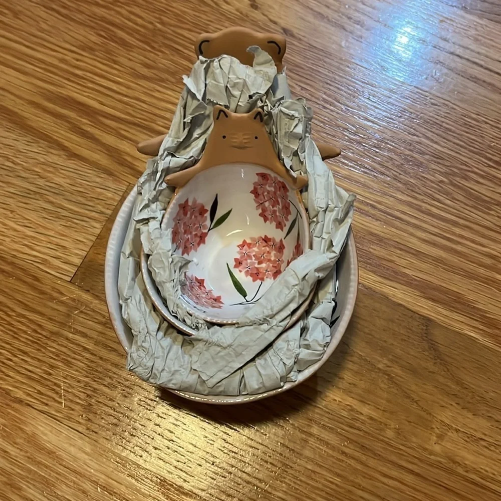 Anthropologie Ariya Ceramic Bear Set of 4 Measuring Cups NEW